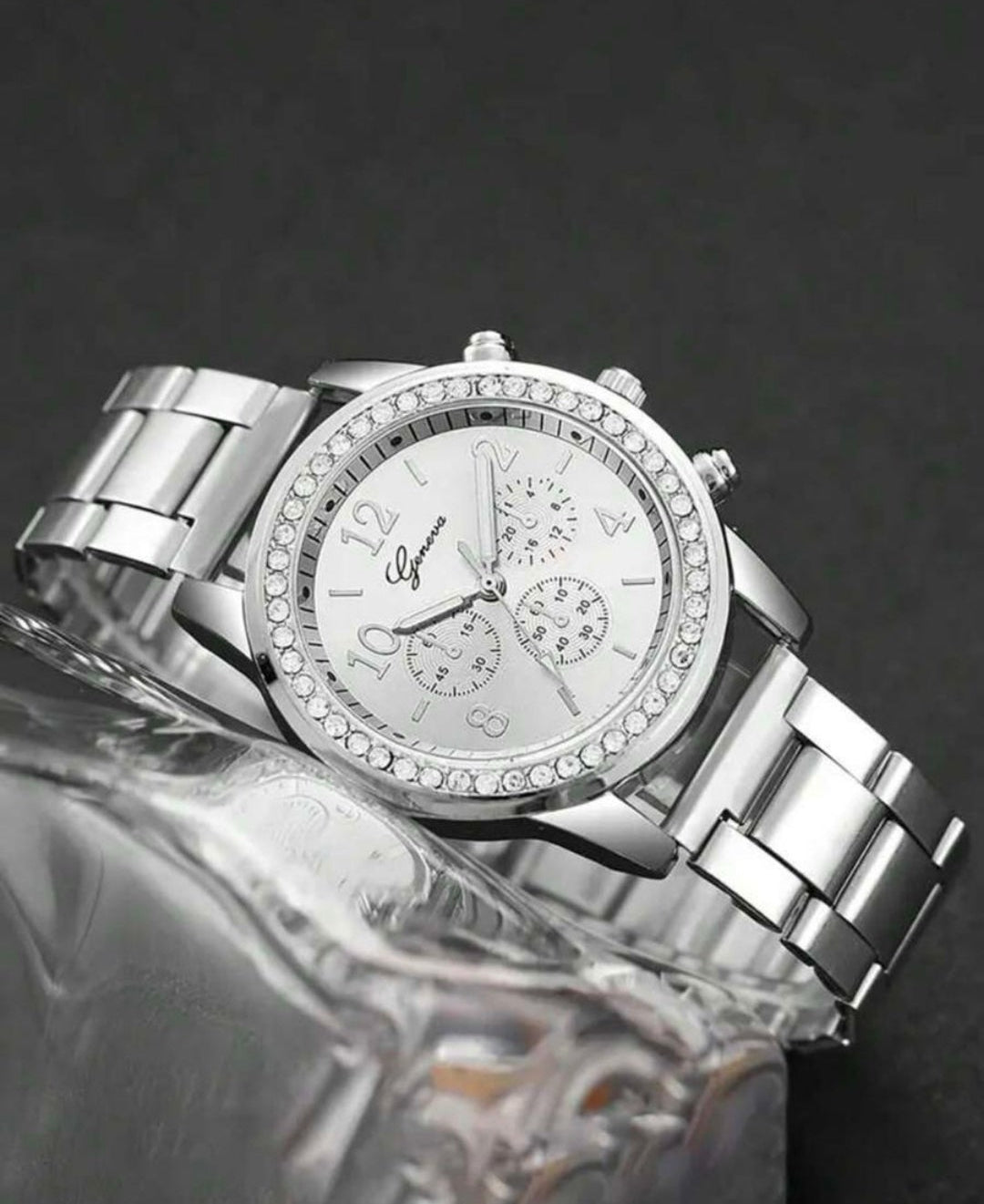 4 Pieces Lady's Silver Stainless Steel Strap Classic Quartz Watch Jewelry Set